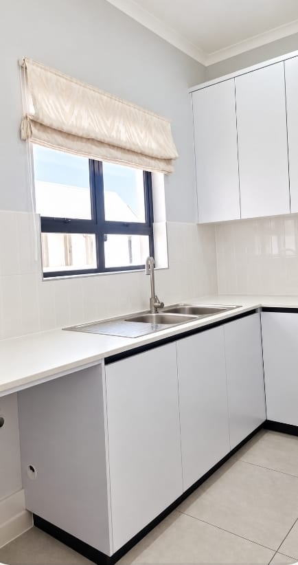 4 Bedroom Property for Sale in Sandown Estate Western Cape